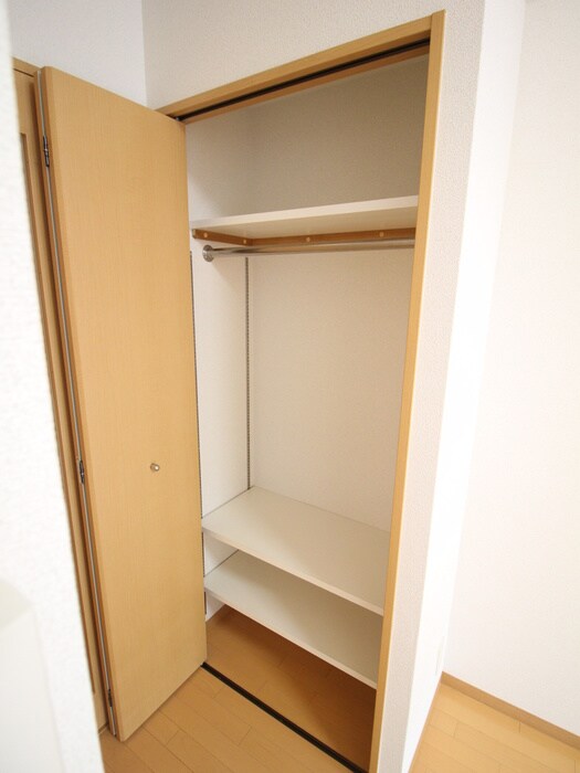 物件内観写真14　(収納)