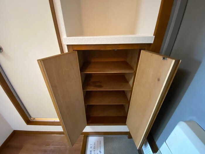 物件内観写真17　(靴箱)