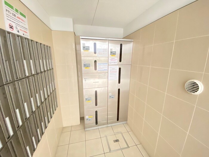 物件外観写真4　(建物設備)