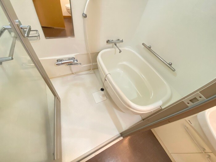 物件内観写真13　(バス／シャワールーム等)