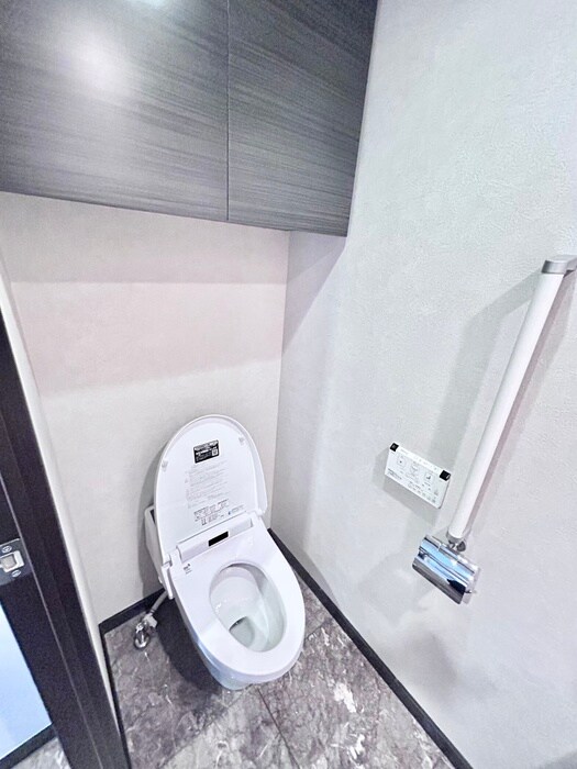 物件内観写真12　(トイレ)