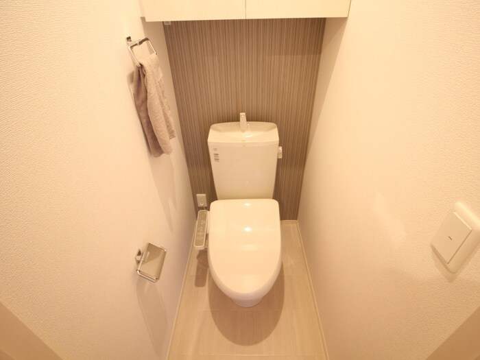 物件内観写真16　(トイレ)