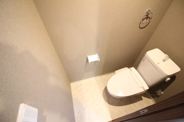 物件内観写真15　(トイレ)