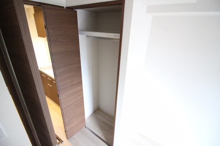 物件内観写真18　(収納)