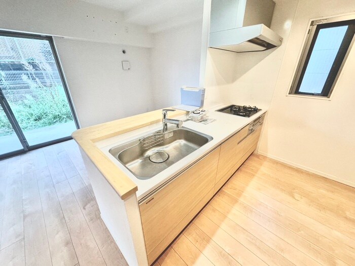 物件内観写真1　(キッチン)