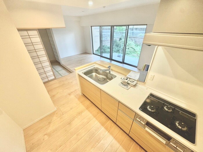 物件内観写真8　(居室)