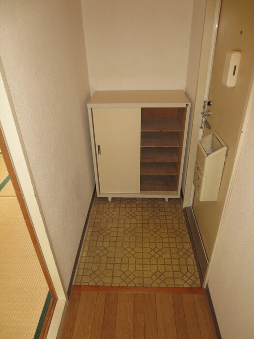 物件内観写真11　(靴箱)