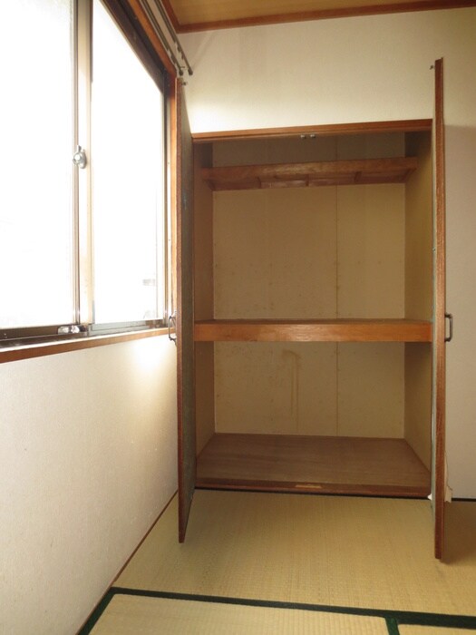 物件内観写真15　(収納)