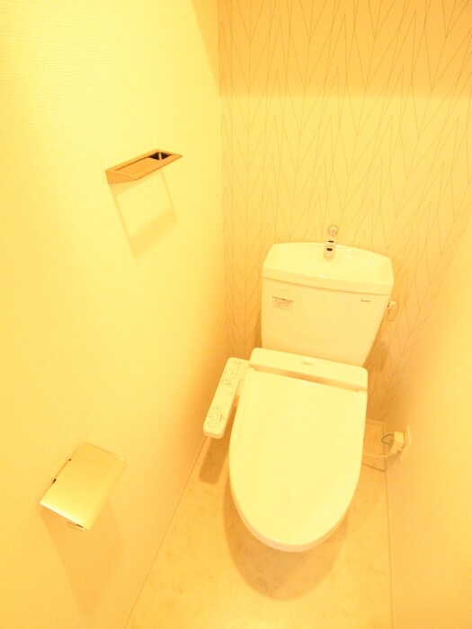 物件内観写真13　(トイレ)