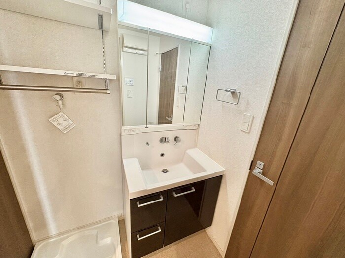 物件内観写真10　(洗面)