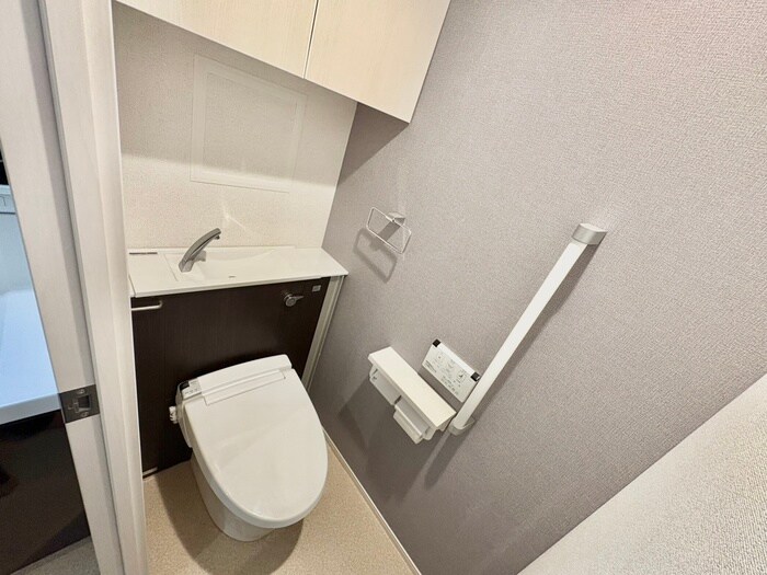 物件内観写真11　(トイレ)