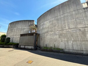 クレセント・オークス外観写真