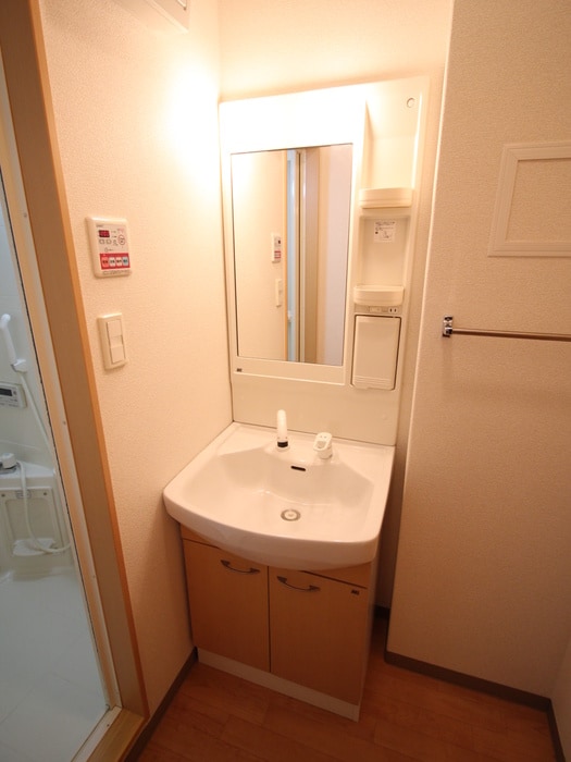 物件内観写真13　(洗面)