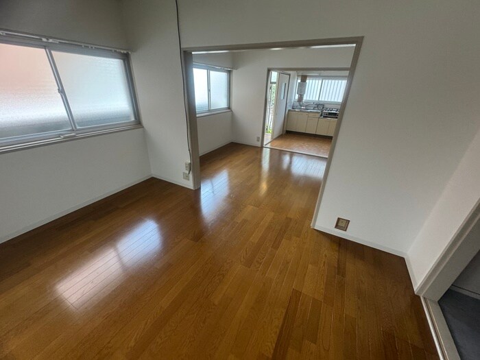 物件内観写真5　(居室)