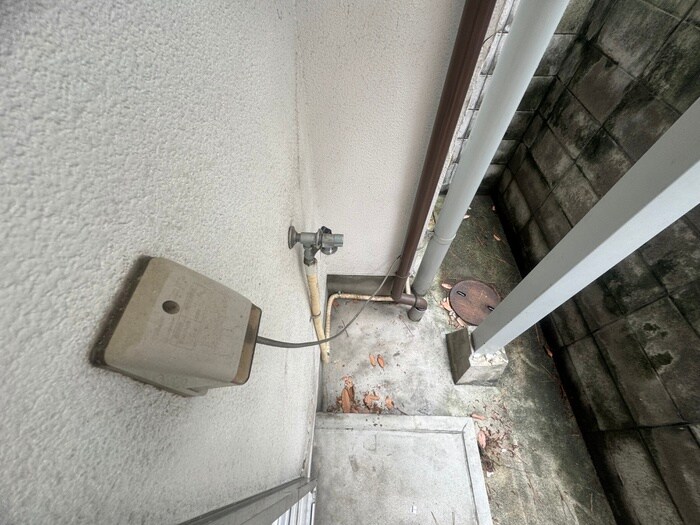 物件内観写真15　(洗濯機置場)