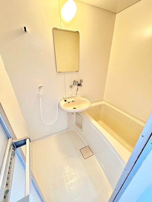 物件内観写真13　(バス／シャワールーム等)