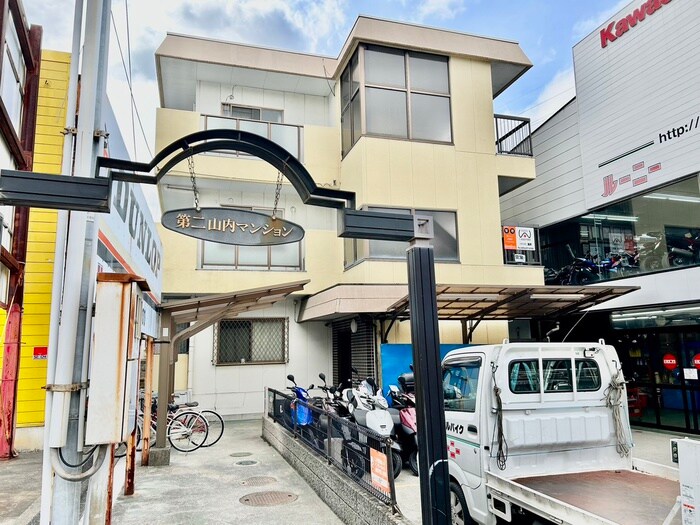 物件外観写真1　(外観写真)