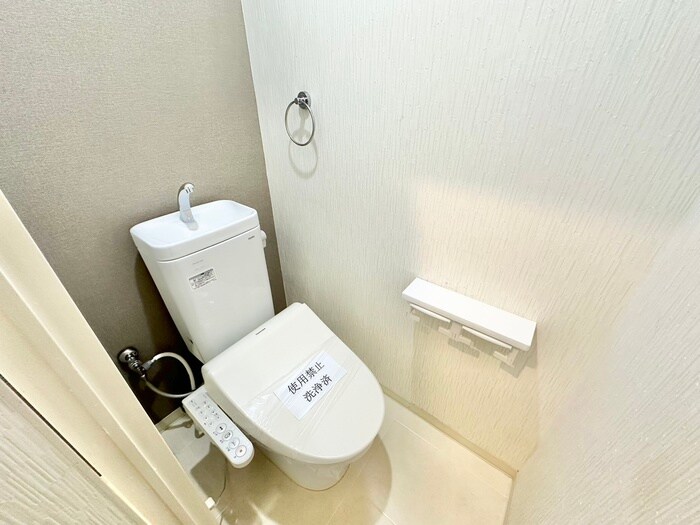 物件内観写真10　(トイレ)