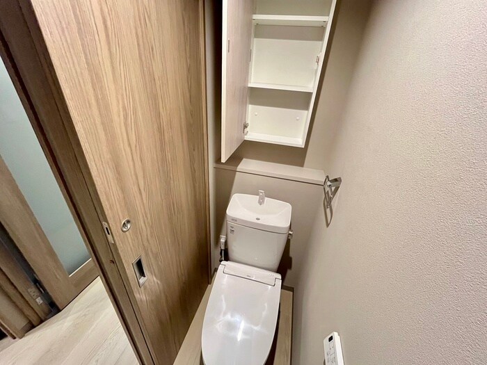 物件内観写真13　(トイレ)