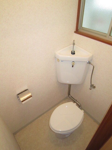 物件内観写真9　(トイレ)