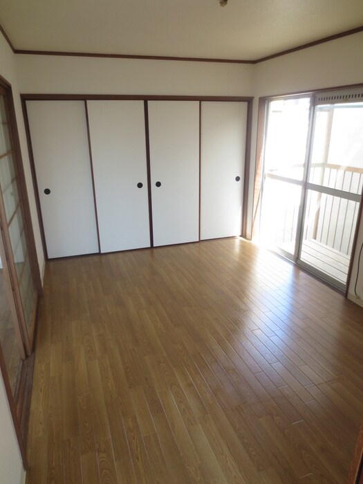 物件内観写真11　(居室)