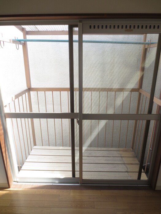 物件内観写真12　(ベランダ・バルコニー)