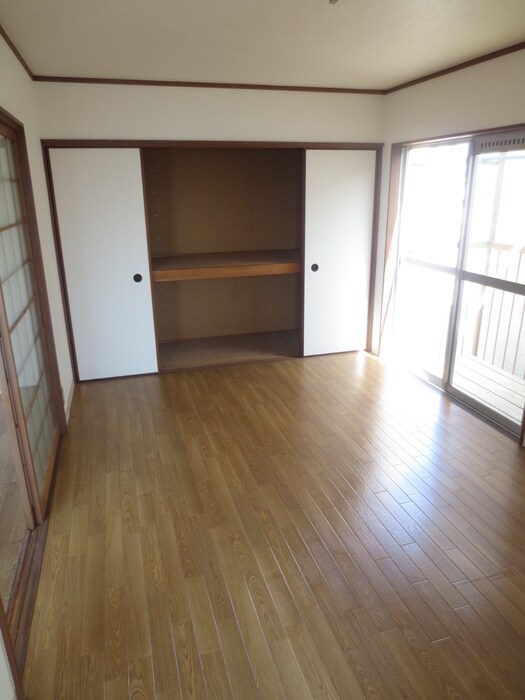 物件内観写真13　(居室)