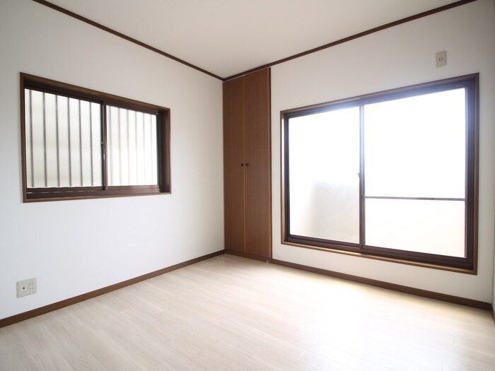 物件内観写真10　(居室)