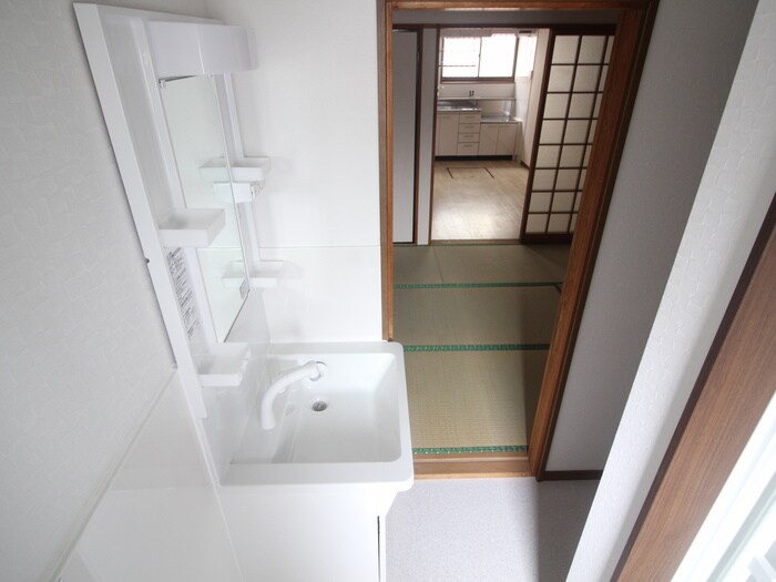 物件内観写真14　(洗面)