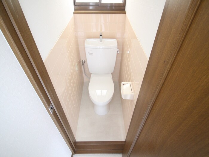 物件内観写真15　(トイレ)