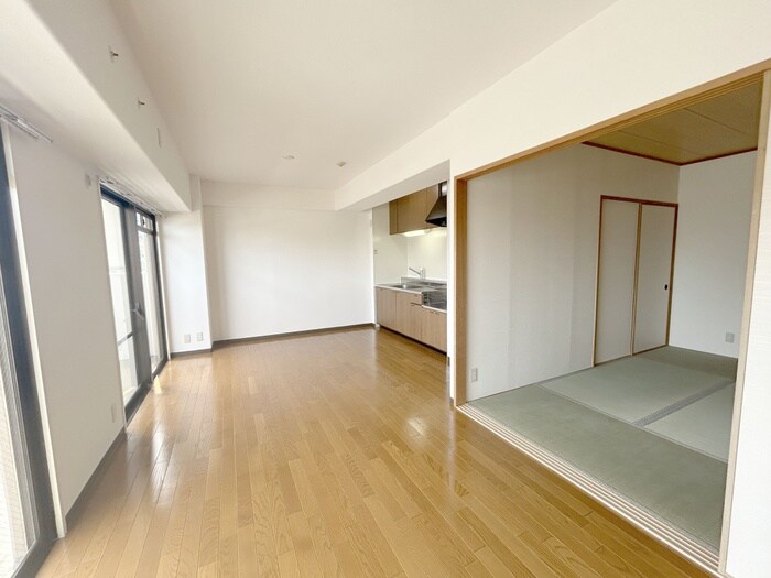 物件内観写真8　(居室)