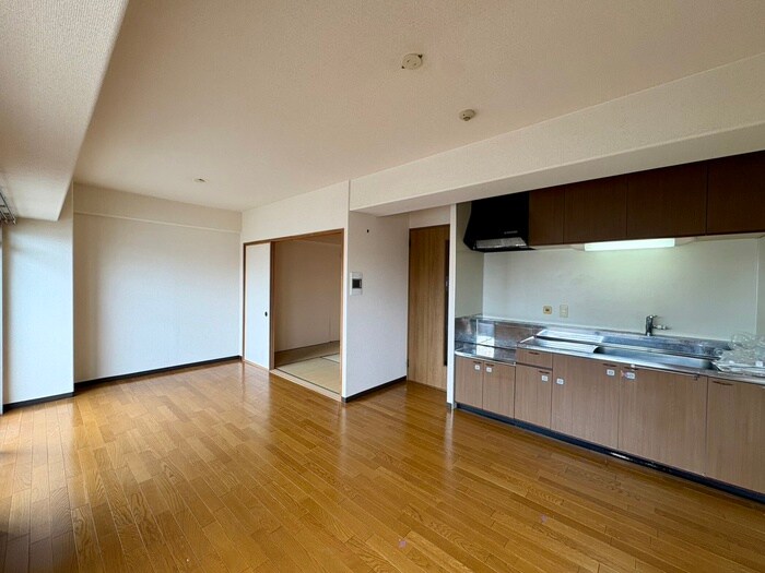 物件内観写真9　(居室)