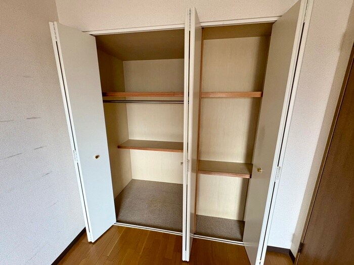 物件内観写真17　(収納)