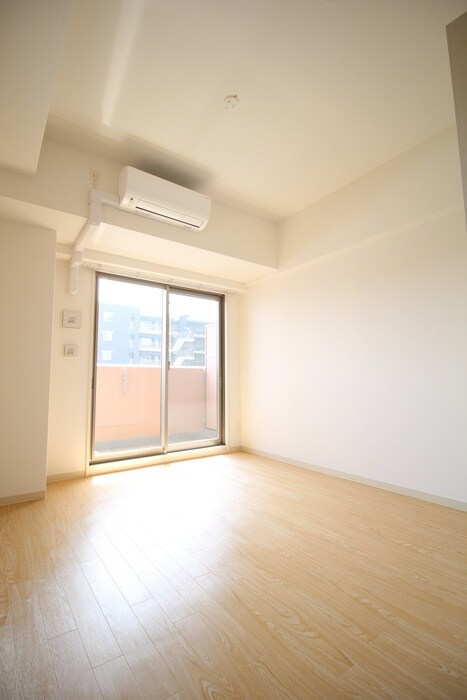 物件内観写真13　(居室)