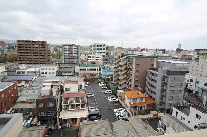 物件内観写真18　(室内からの展望)