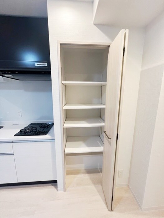 物件内観写真17　(収納)