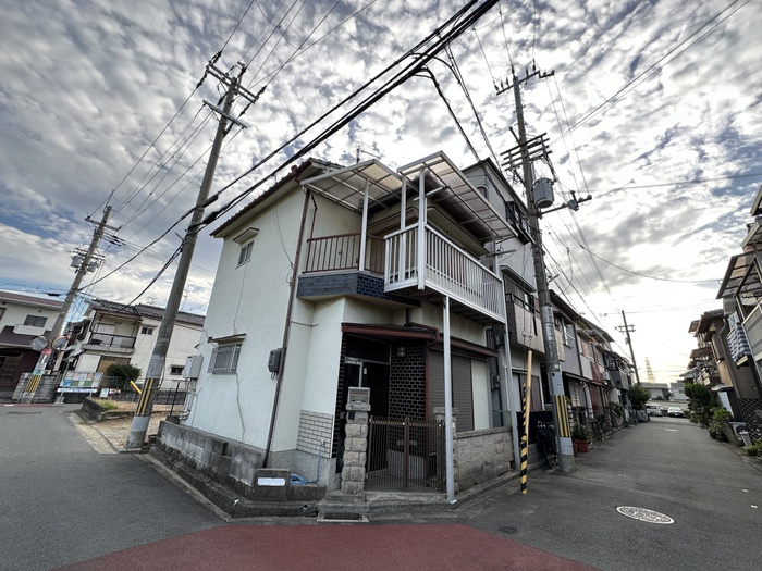 八尾市上之島町北2丁目戸建1