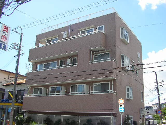 物件外観写真2　(駐輪場)