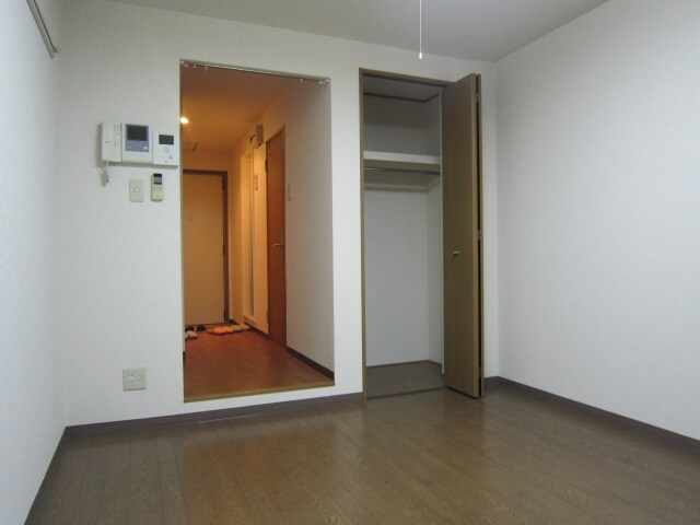 物件内観写真8　(内観写真)