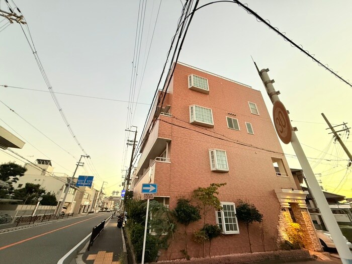 物件外観写真6　(外観写真)