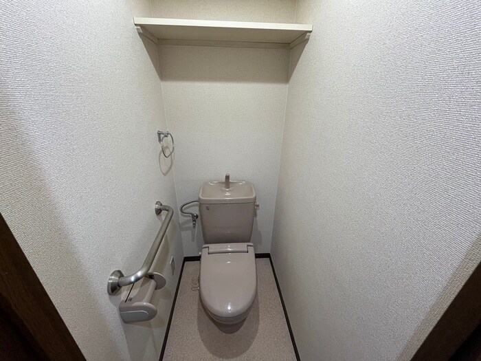 物件内観写真10　(トイレ)