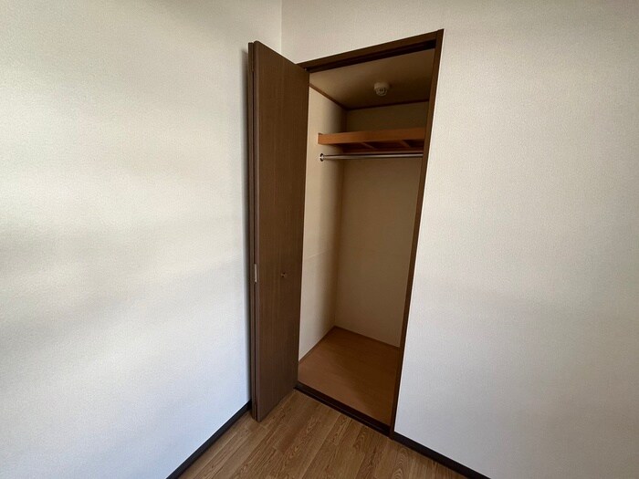 物件内観写真14　(収納)