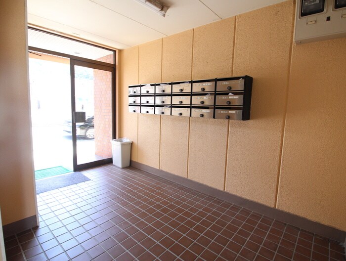 物件外観写真6　(建物設備)