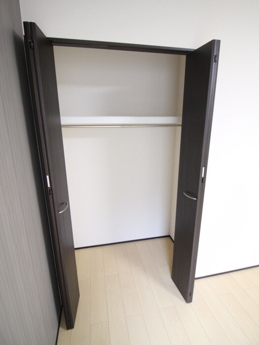 物件内観写真10　(収納)