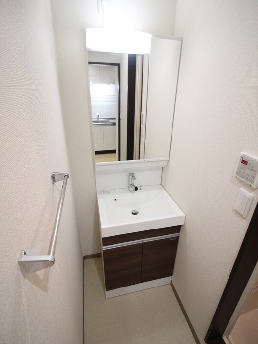 物件内観写真12　(洗面)