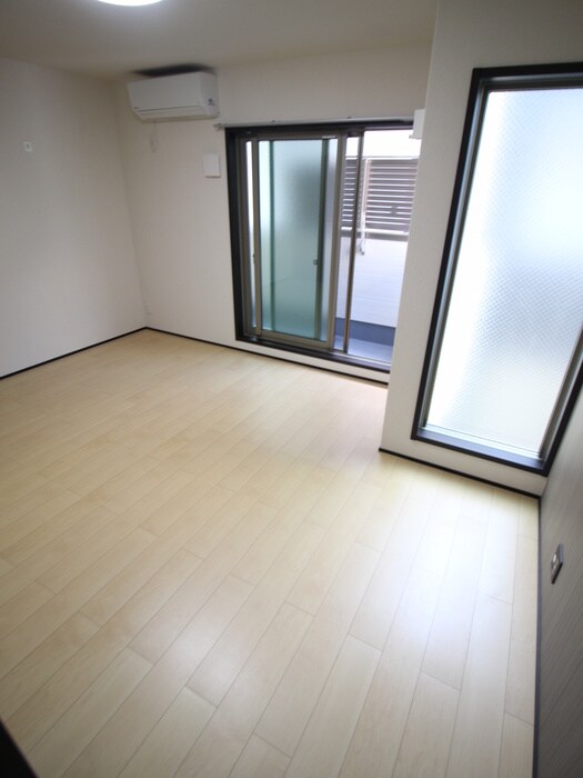 物件内観写真18　(居室)