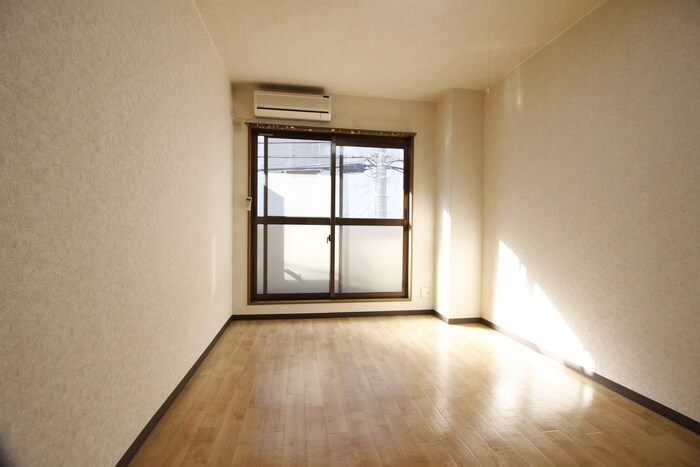 物件内観写真12　(居室)