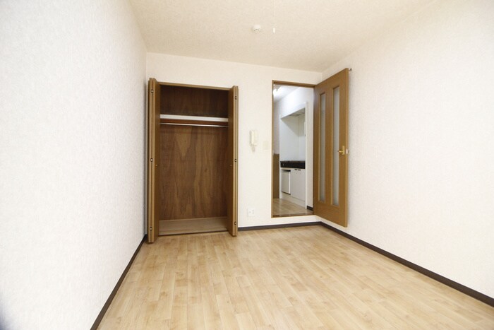 物件内観写真14　(居室)