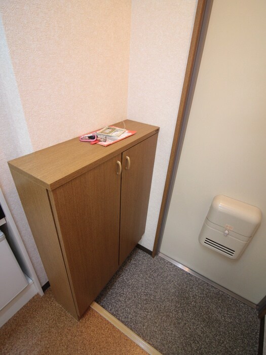 物件内観写真15　(靴箱)