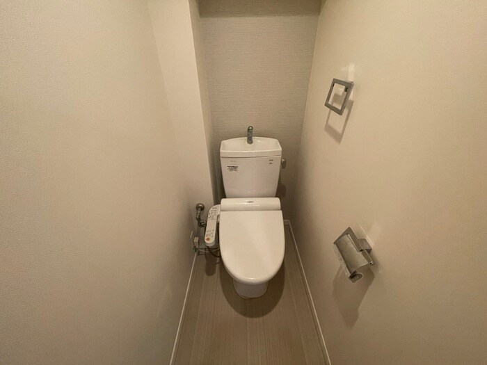 物件内観写真11　(トイレ)